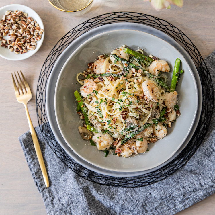 Picture of Asparagus & Shrimp Linguine 